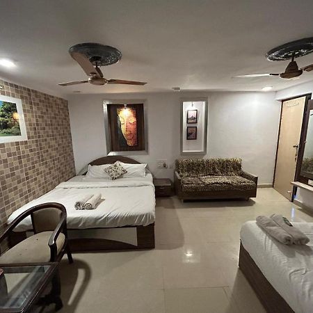 The Peach Tree Rooms Mount Abu Exterior foto